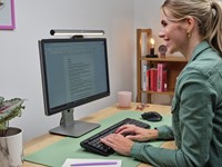 MONITORLAMP TRUST SHYNE ZWART-3